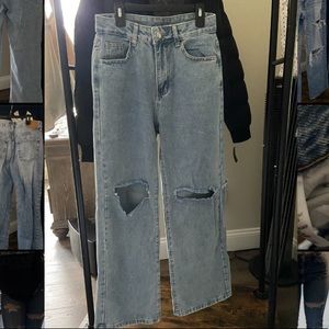 baggy mom jeans